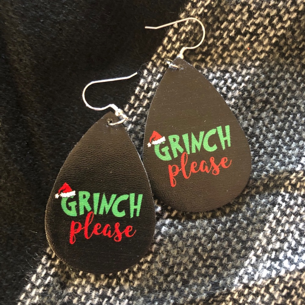 Grinch please earrings